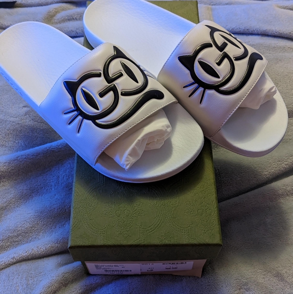 New Gucci kitty slides